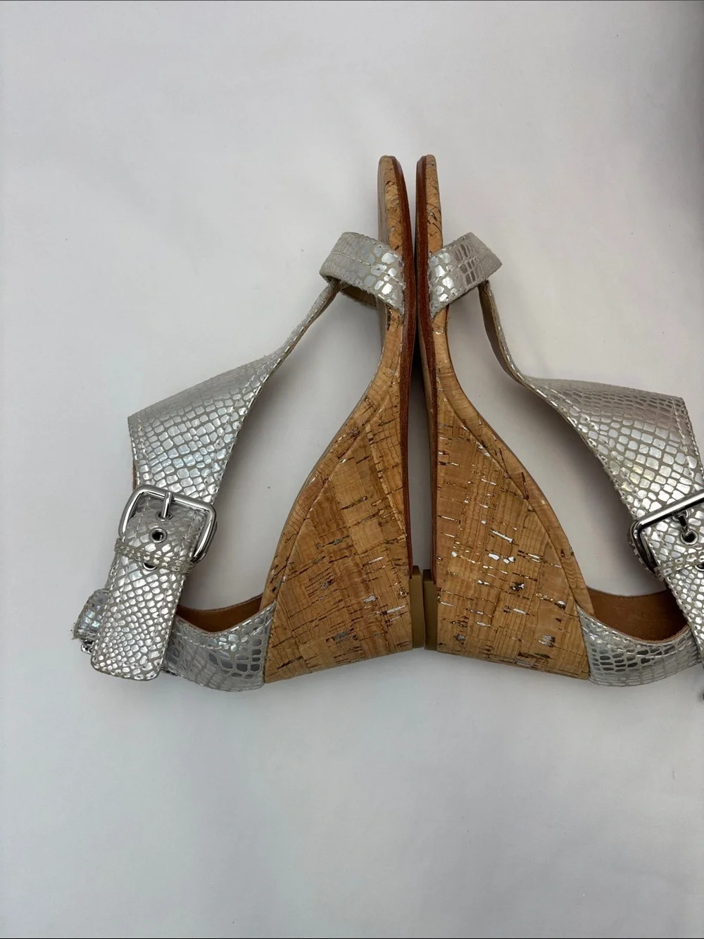 Donald J. Pliner “June”Women’s‎ 6 Silver Textured Cork Wedge Sandals #435